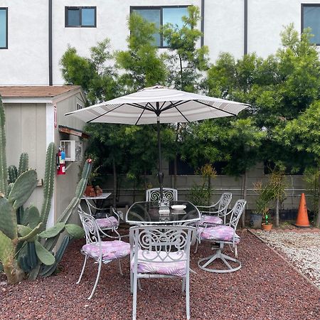 Small Private La Bedroom W Wifi - Private Fridge - Ac Near Usc - Exposition Park - Usc Memorial Coliseum - Banc Of California Bmo Stadium - Downtown Los Angeles Dtla - University Of Southern California Usc!!! Esterno foto