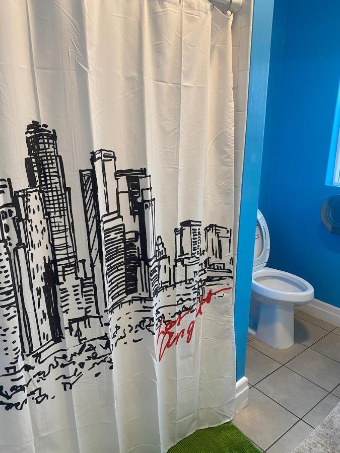 Small Private La Bedroom W Wifi - Private Fridge - Ac Near Usc - Exposition Park - Usc Memorial Coliseum - Banc Of California Bmo Stadium - Downtown Los Angeles Dtla - University Of Southern California Usc!!! Esterno foto