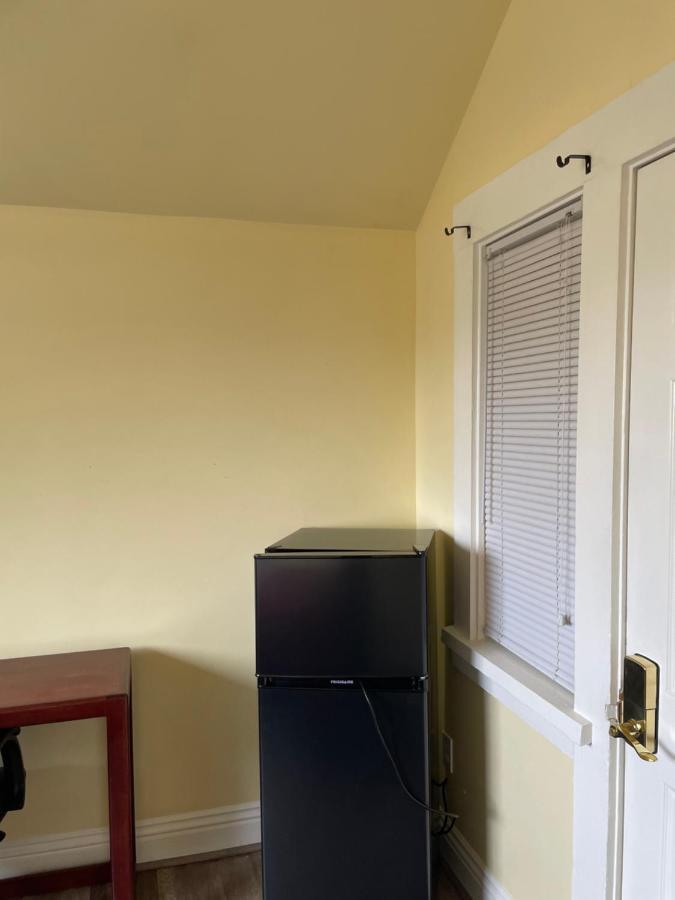 Small Private La Bedroom W Wifi - Private Fridge - Ac Near Usc - Exposition Park - Usc Memorial Coliseum - Banc Of California Bmo Stadium - Downtown Los Angeles Dtla - University Of Southern California Usc!!! Esterno foto