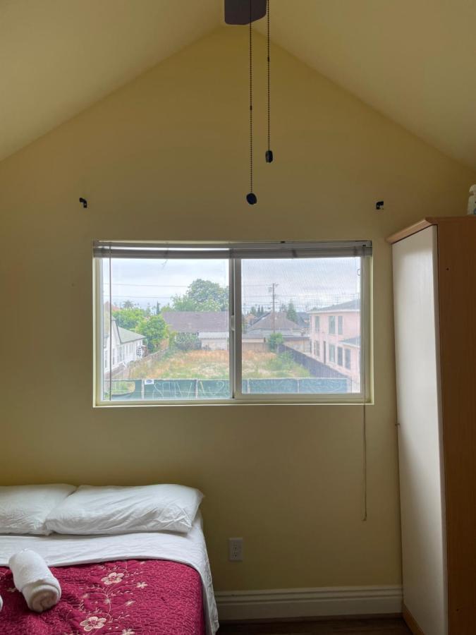 Small Private La Bedroom W Wifi - Private Fridge - Ac Near Usc - Exposition Park - Usc Memorial Coliseum - Banc Of California Bmo Stadium - Downtown Los Angeles Dtla - University Of Southern California Usc!!! Esterno foto