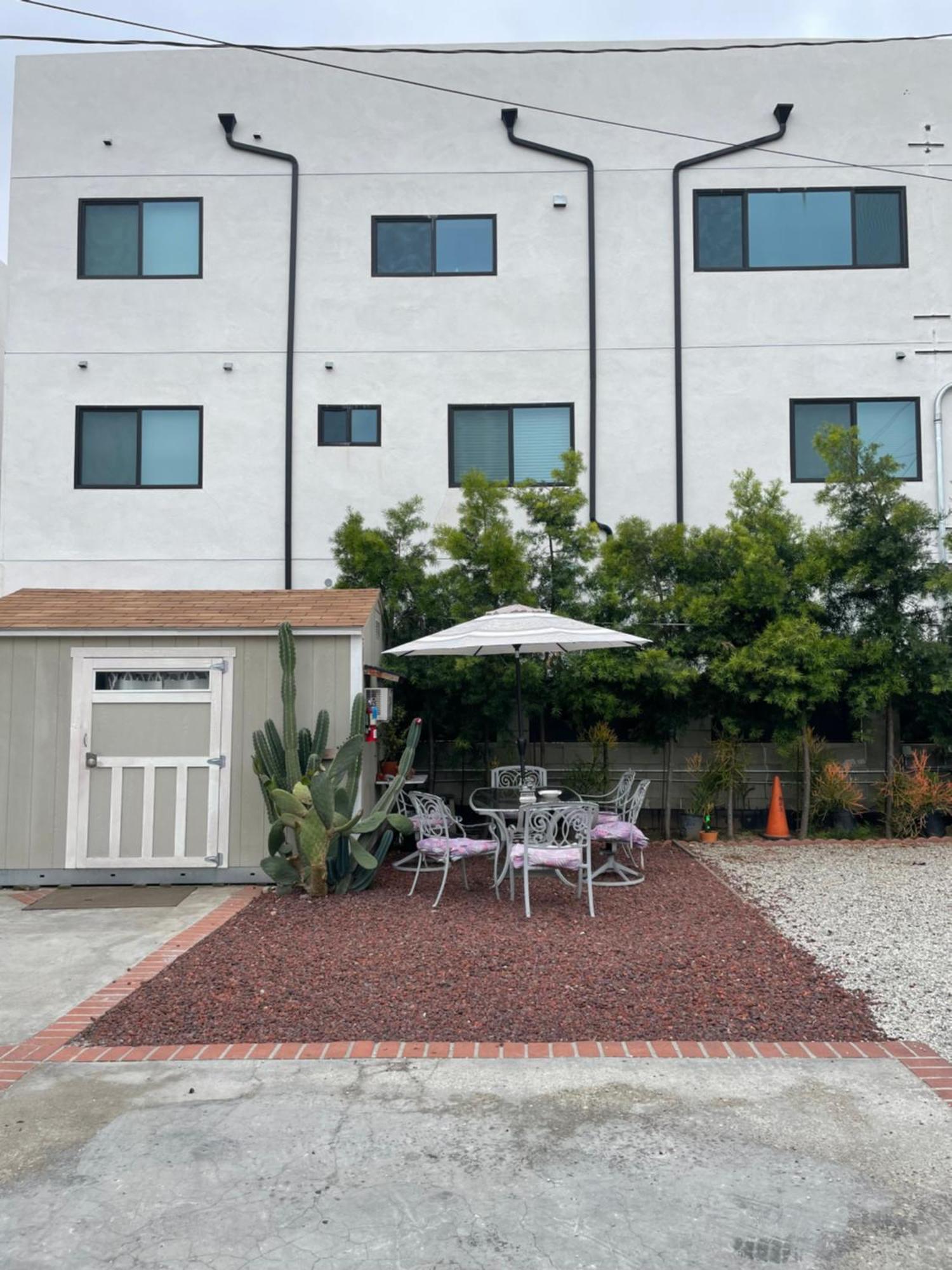 Small Private La Bedroom W Wifi - Private Fridge - Ac Near Usc - Exposition Park - Usc Memorial Coliseum - Banc Of California Bmo Stadium - Downtown Los Angeles Dtla - University Of Southern California Usc!!! Esterno foto