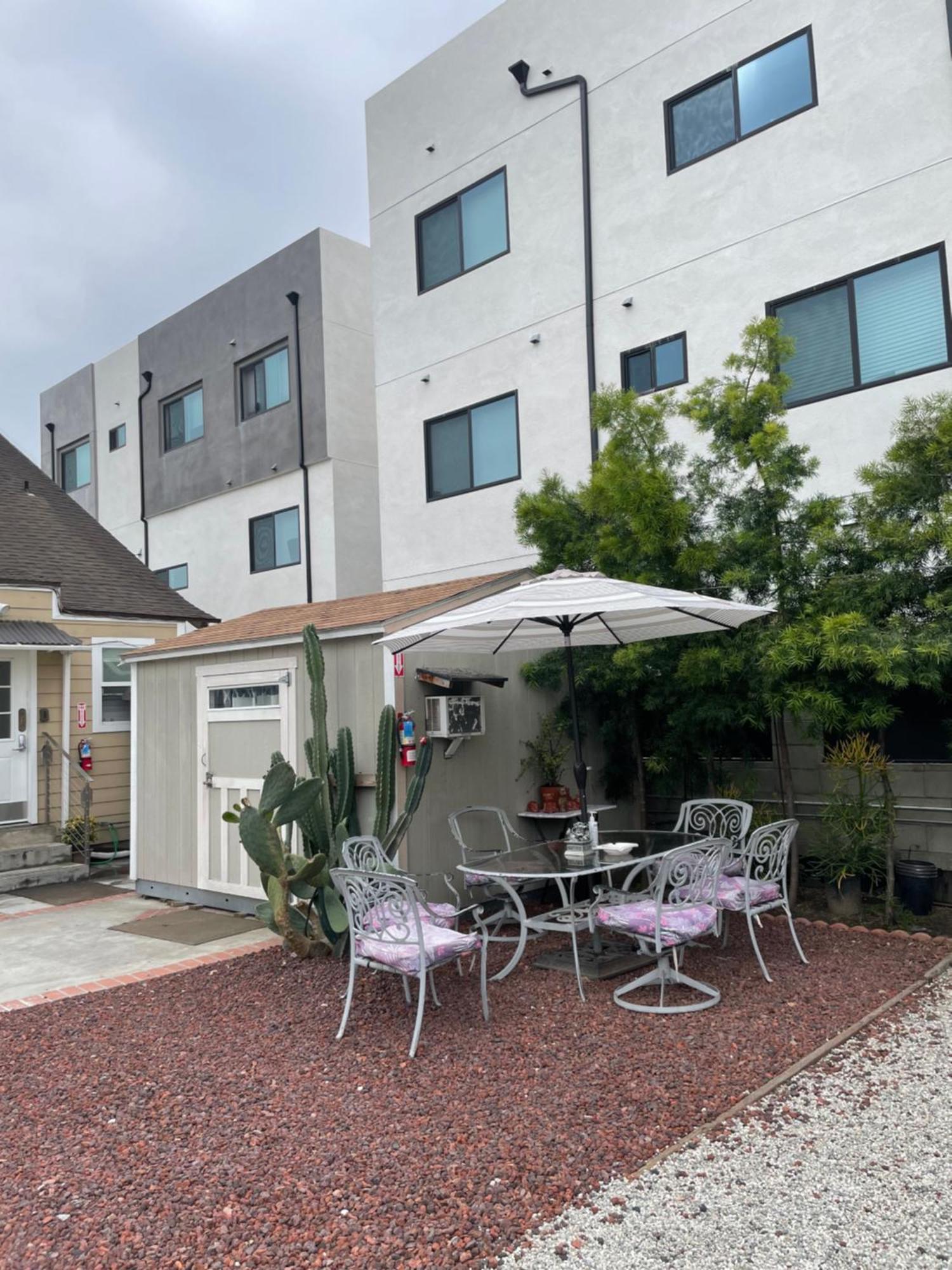 Small Private La Bedroom W Wifi - Private Fridge - Ac Near Usc - Exposition Park - Usc Memorial Coliseum - Banc Of California Bmo Stadium - Downtown Los Angeles Dtla - University Of Southern California Usc!!! Esterno foto